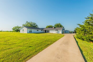 730 Mach Rd, Ennis, TX 75119 - photo 5