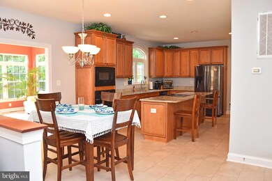 22902 S Pembrook Dr, Hollywood, MD 20636 - photo 4