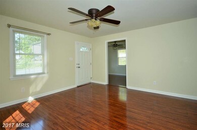 8709 Littlewood Rd, Parkville, MD 21234 - photo 3