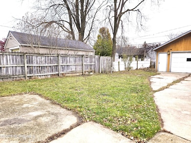 316 W Poinsetta Ave, Toledo, OH 43612 - photo 4