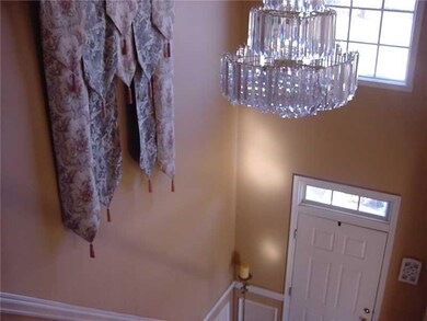 Entry/Foyer.