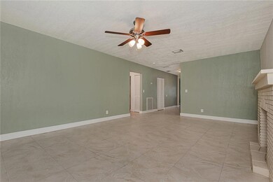 279 SW 8th St, Dania, FL 33004 - photo 4