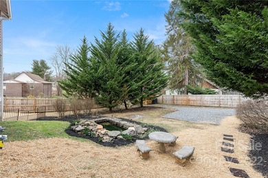 710 Marietta St, Asheville, NC 28803 - photo 5