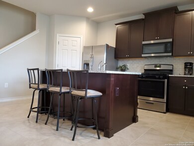 8831 White Crown, San Antonio, TX 78254 - photo 4