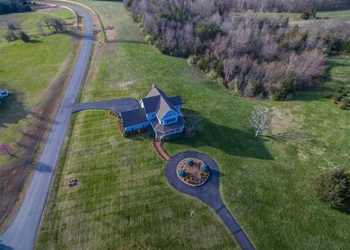 1612 Frays Ridge Crossing, Earlysville, VA 22936 - photo 4