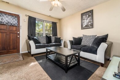 007_S - 4296 Conover Pl - 016