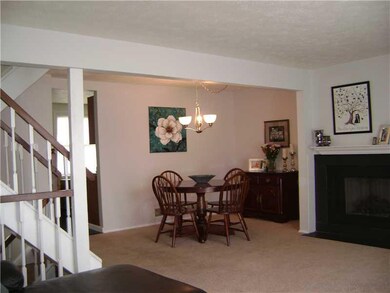 Dining Room. Open floor plan.