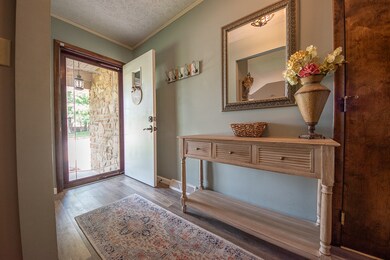 3231 Beechnut Ct, Columbus, IN 47203 - photo 5