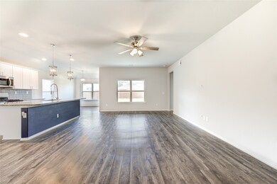 162 Courageous Side Way, Magnolia, TX 77354 - photo 4