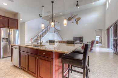 15511 Mossy Ridge Ln, Lithia, FL 33547 - photo 4