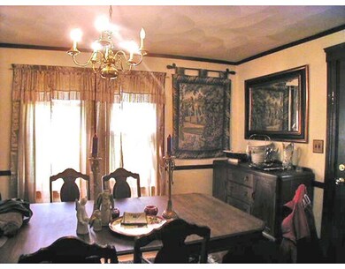 85 Twitchell St, Wellesley, MA 02482 - photo 3