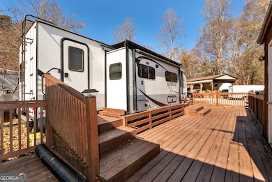 518 Riverside Dr, Cleveland, GA 30528 - photo 3