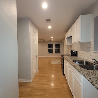 7608 E Magnolia St unit B, Houston, TX 77012 - photo 7