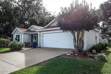 7229 SE 173rd Arlington Loop, The Villages, FL 32162 - photo 3