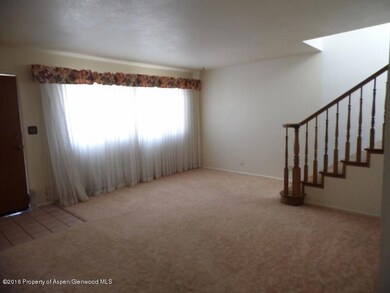 842 living room (800x600)