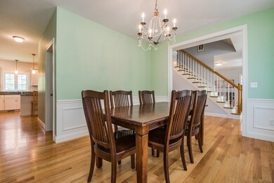 39 Oneida Rd, Acton, MA 01720 - photo 5