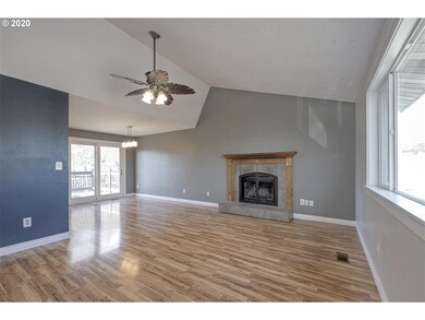 1834 Tamarack Ct, Forest Grove, OR 97116 - photo 6