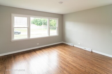 1109 Victoria Ave, Berkeley, IL 60163 - photo 2