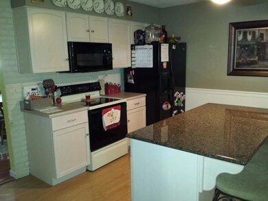 7214 Harborton Way, Louisville, KY 40228 - photo 4