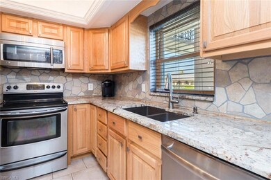 5467 Rattlesnake Hammock Rd unit 207C, Naples, FL 34113 - photo 2