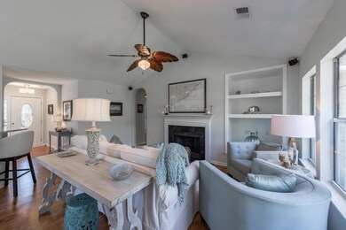 1565 Sweet Myrtle Cir Mount-large-006-15