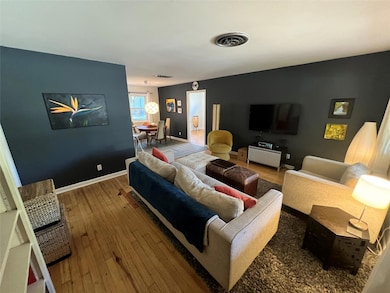 4506 Oakmont Blvd, Austin, TX 78731 - photo 2