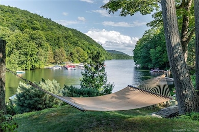 8 Cedar Point Dr, Sherman, CT 06784 - photo 4