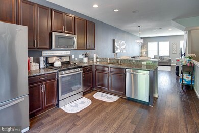 17049 Gibson Mill Rd, Dumfries, VA 22026 - photo 5