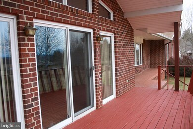 9531 Foxville Rd, Warrenton, VA 20186 - photo 2