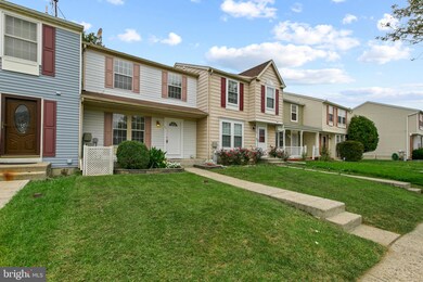 64 Triple Crown Ct, Windsor Mill, MD 21244 - photo 3