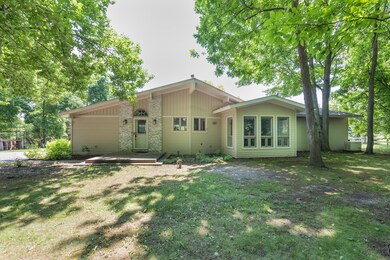 2_Front Exterior-3
