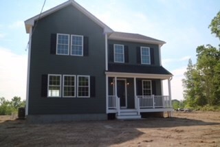 32 Hospital Rd, Riverside, RI 02915 - photo 3