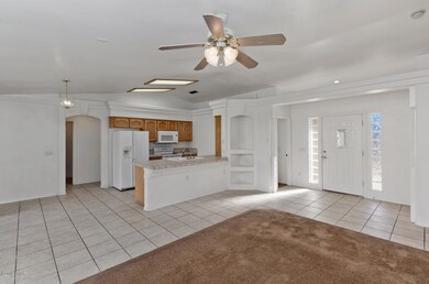 3179 Silversmith Dr-8