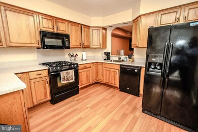 10540 Jason Ln, Columbia, MD 21044 - photo 3