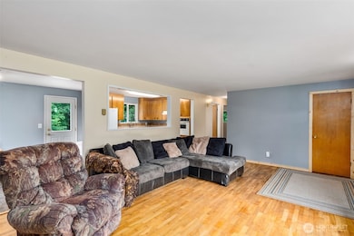 508 Ocean Beach Rd, Hoquiam, WA 98550 - photo 5