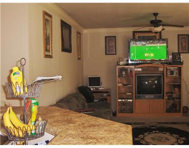 409 Hunter Allen Dr, Bethel Heights, AR 72764 - photo 2