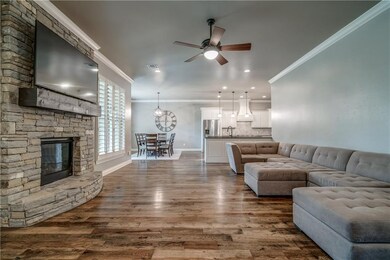 19509 Rambling Creek Dr, Edmond, OK 73012 - photo 5