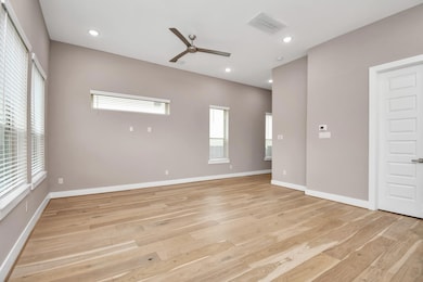 304 Chobani Ln, Houston, TX 77091 - photo 3