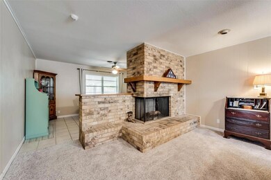 729 Timberhill Dr, Hurst, TX 76053 - photo 7