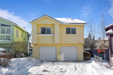 01-Front Exterior 1048