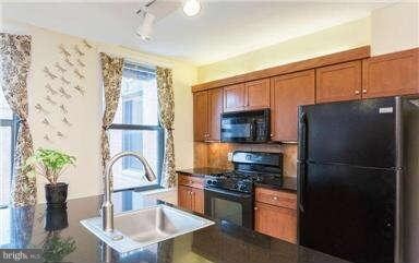 The Lafayette at Penn Quarter unit 1034, Washington, DC 20004 - photo 3