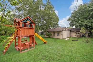 1107 Wakefield Dr, Houston, TX 77018 - photo 7