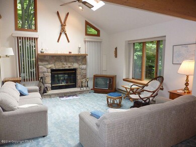 5451 Woodland Ave, Pocono Pines, PA 18350 - photo 3