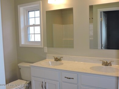 162 Cremard Blvd, Duryea, PA 18642 - photo 5