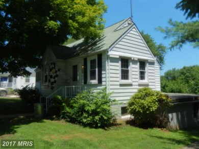 4248 Cardwell Ave, Nottingham, MD 21236 - photo 2