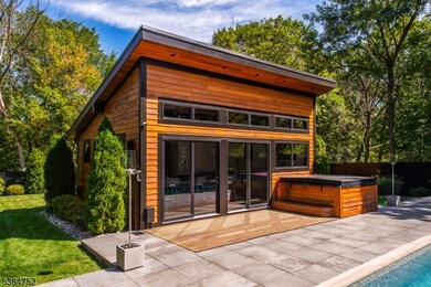 82 Fells Rd, Essex Fells, NJ 07021 - photo 7