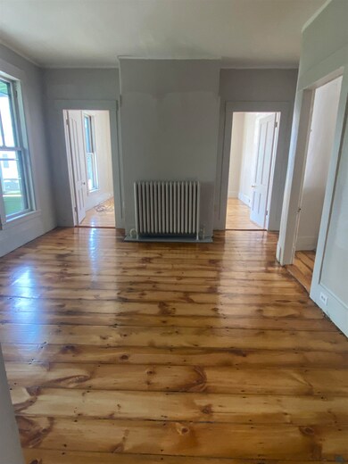 76 Warren St, Concord, NH 03301 - photo 4