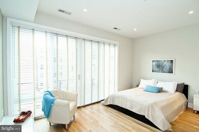 1432 Monroe St NW unit 4 PENTHOUSE, Washington, DC 20010 - photo 3