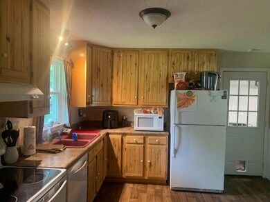 3355 Elizabeth St, Columbus, IN 47203 - photo 6