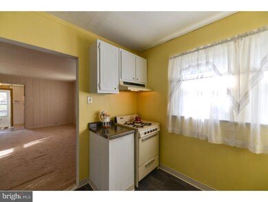 11 Houston Ave, Westville, NJ 08093 - photo 7